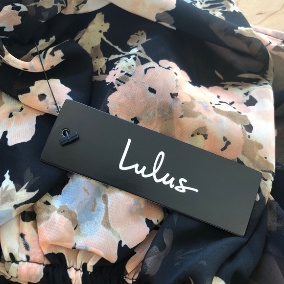 NWT Lulu’s black floral off-the-shoulder sheer peplum top size XS - Picture 7 of 8